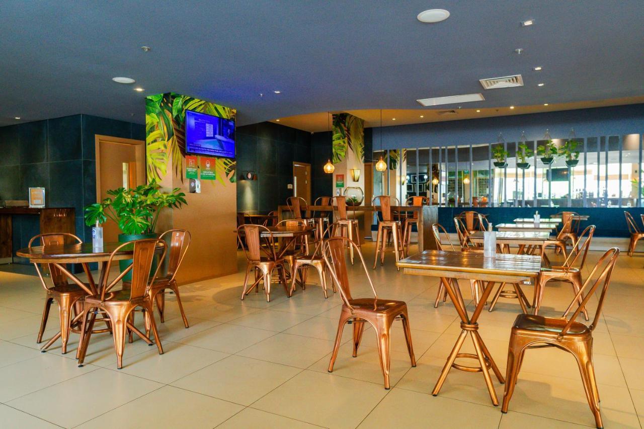 Ibis Styles Curitiba Aeroporto Hotel Sao Jose dos Pinhais Bagian luar foto