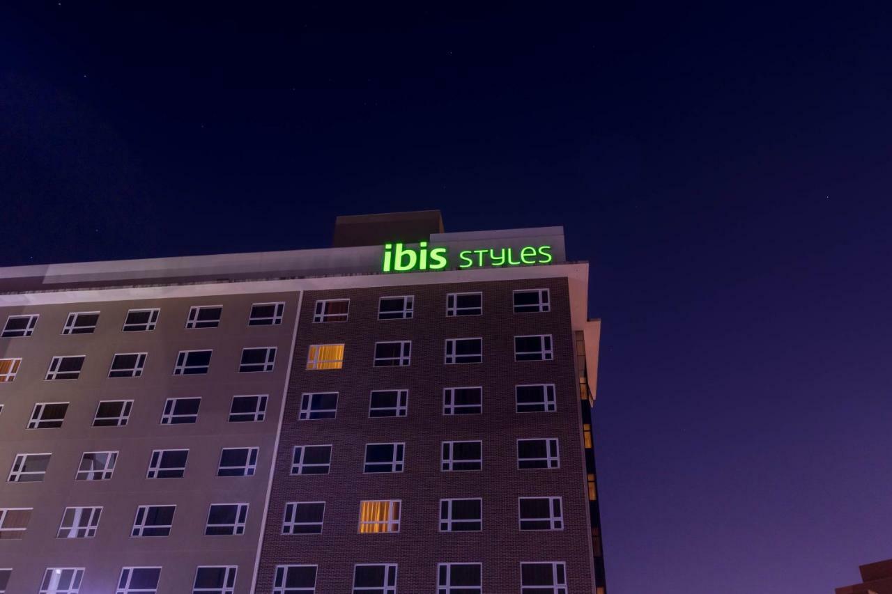 Ibis Styles Curitiba Aeroporto Hotel Sao Jose dos Pinhais Bagian luar foto
