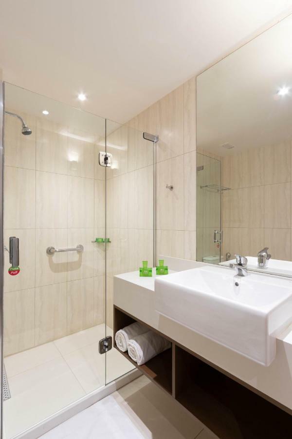 Ibis Styles Curitiba Aeroporto Hotel Sao Jose dos Pinhais Bagian luar foto